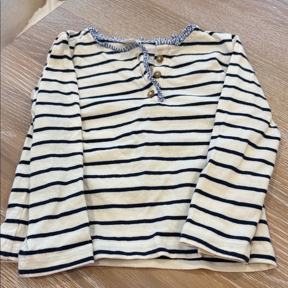 Crewcuts top worn once no stains